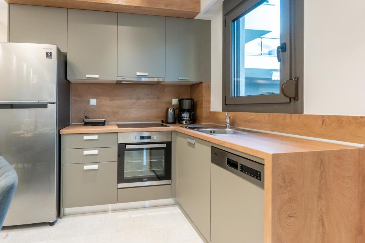 3 Doors Villas Nea Iraklitsa ภายนอก รูปภาพ