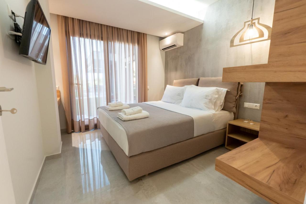 3 Doors Villas Nea Iraklitsa ภายนอก รูปภาพ